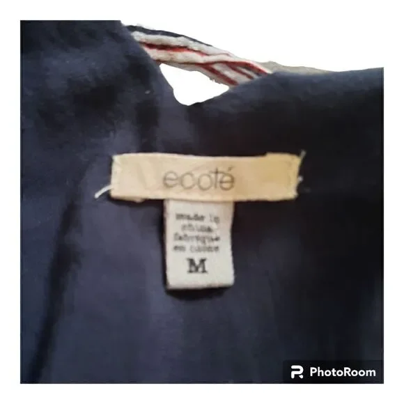 Ecote Gineva Floral Navy Shift Dress - Picture 2 of 5